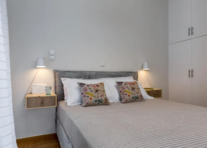 Absolute Athens II